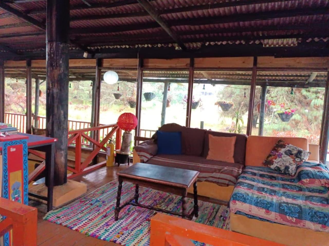 Chalets Amarelo Suesca Exterior photo